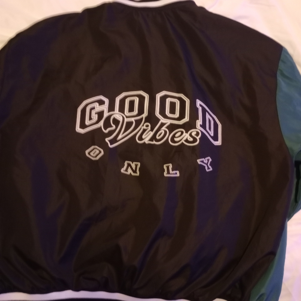 Good vibes windbreaker
